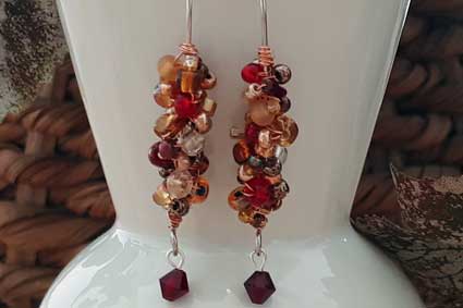 Wire wrapped earrings with seed beads