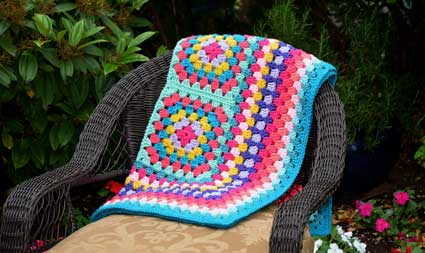 Crochet: Granny Square Blanket for Beginners