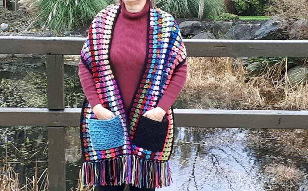 pocket shawl for beginners using scrap yarn