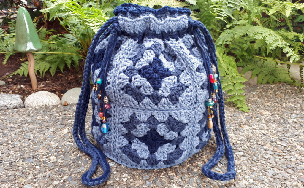 Crocheting the Modern Granny Boho Bag in Quick Steps