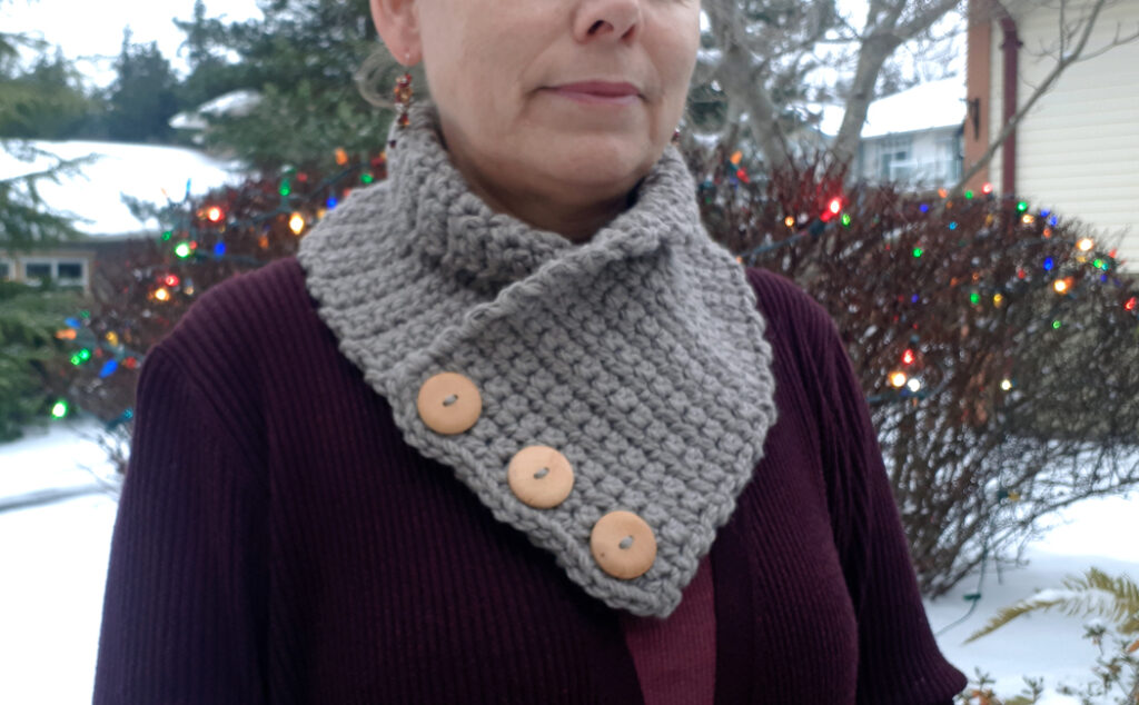 turn any crocheted scarf pattern into a cowl