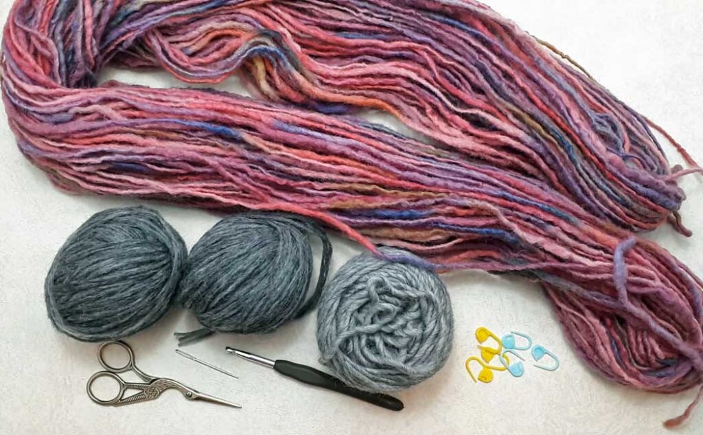 crocheted fitted slippers supplies